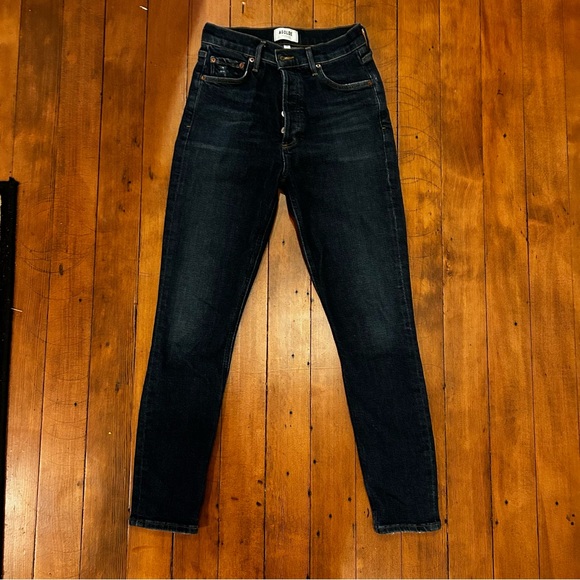 EUC. AGOLDE Nico Jean in “Cabana” - Picture 6 of 14